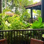 Hibiscus Resort & Spa - Official Onsite Reception & Check In