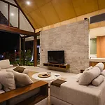 Niramaya Villas And Spa