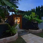 The Coconut Hut