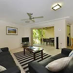 Seascape Holidays - 30 Mahogany Sands