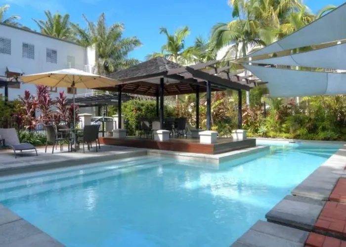 Tropical One Bedroom Apartment At The Mediterranean