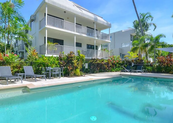 Seascape Holidays - Tropical Reef Apartments