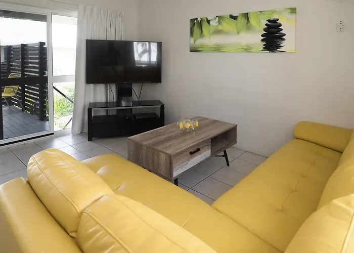 Mango Tree Holiday Apartments
