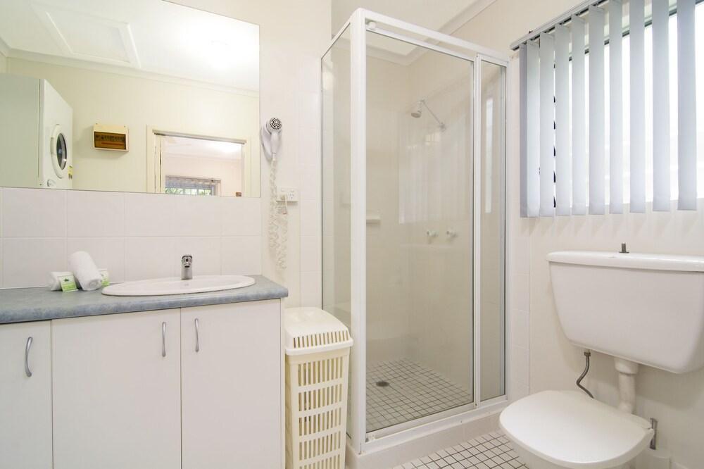 Outrigger 3* Port Douglas