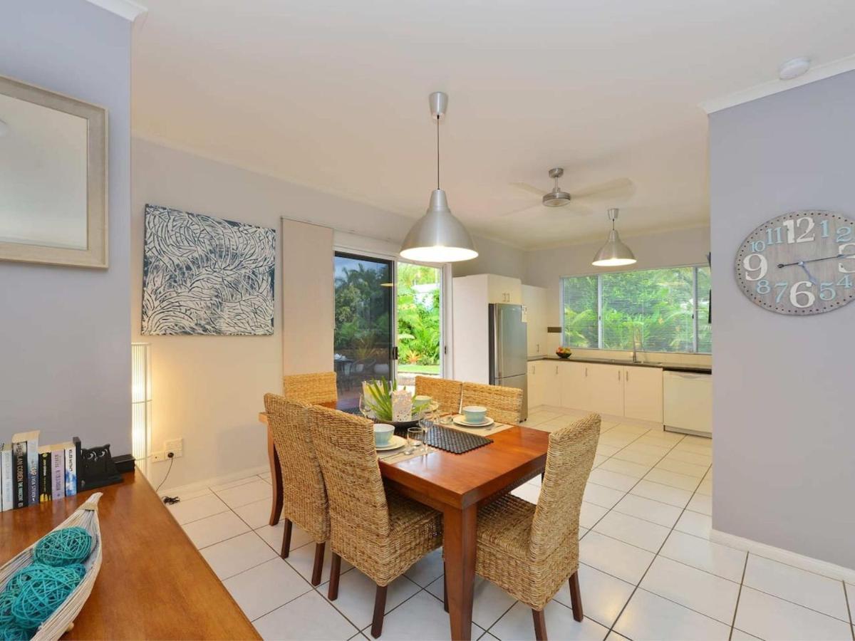 Sandwater-tropical Beachside Holiday House Holiday home *
