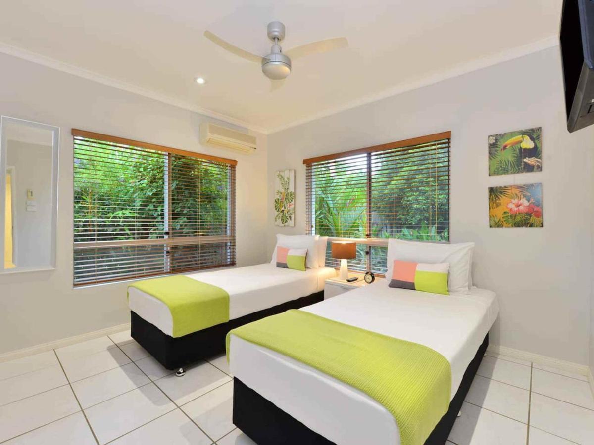 Sandwater-tropical Beachside Holiday House Holiday home *