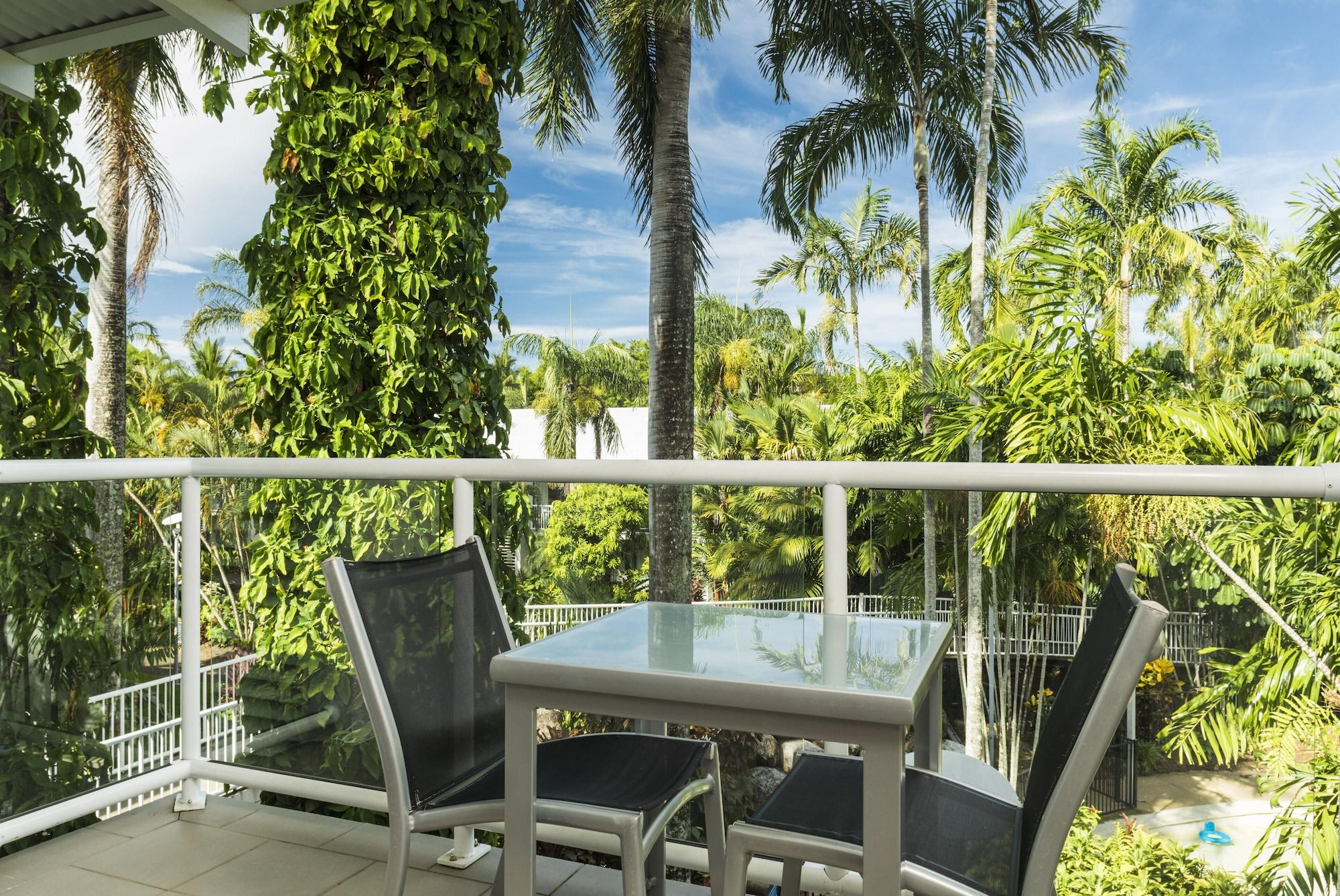 Resort Oaks 4*