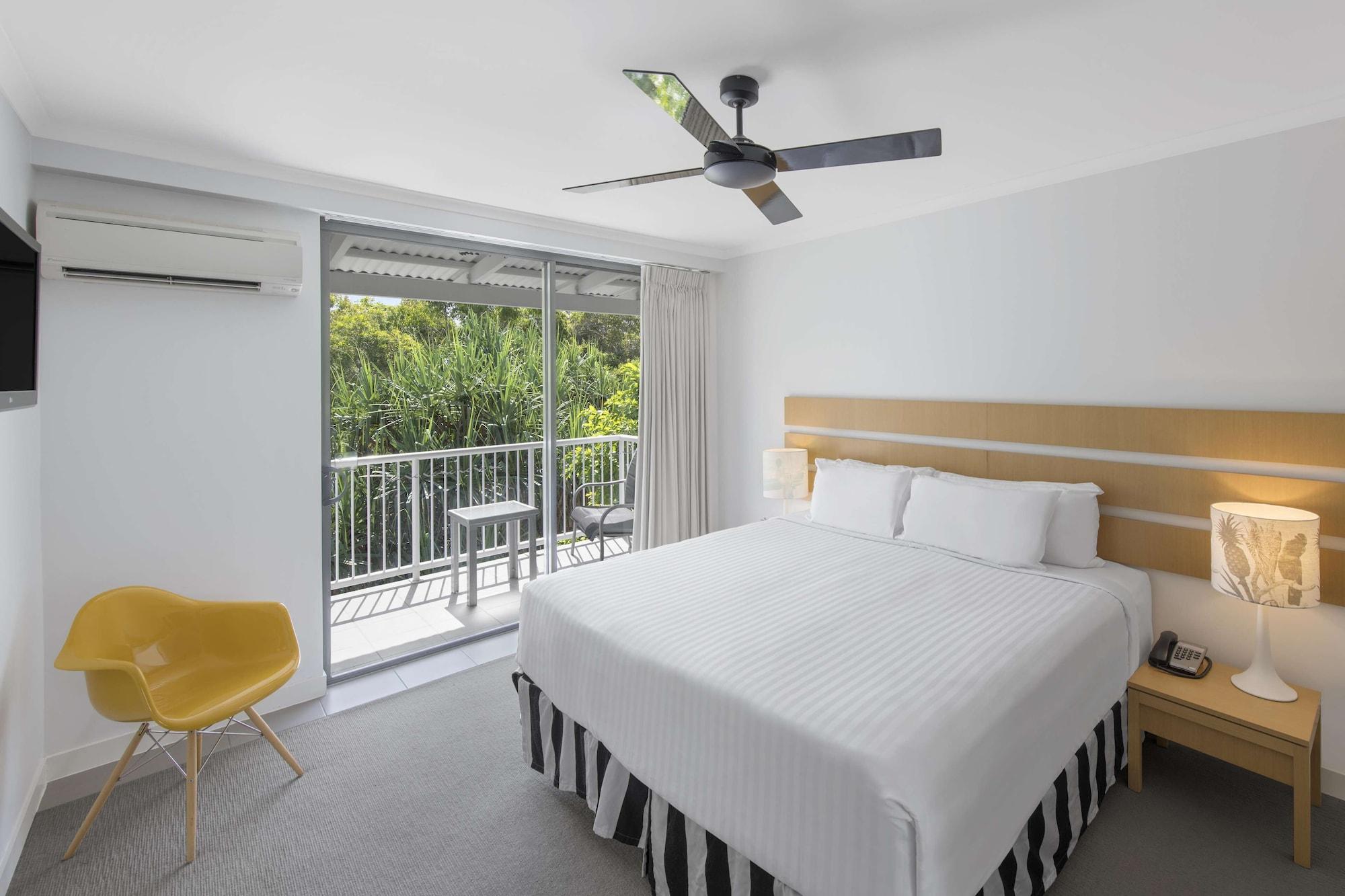 Resort Oaks 4*