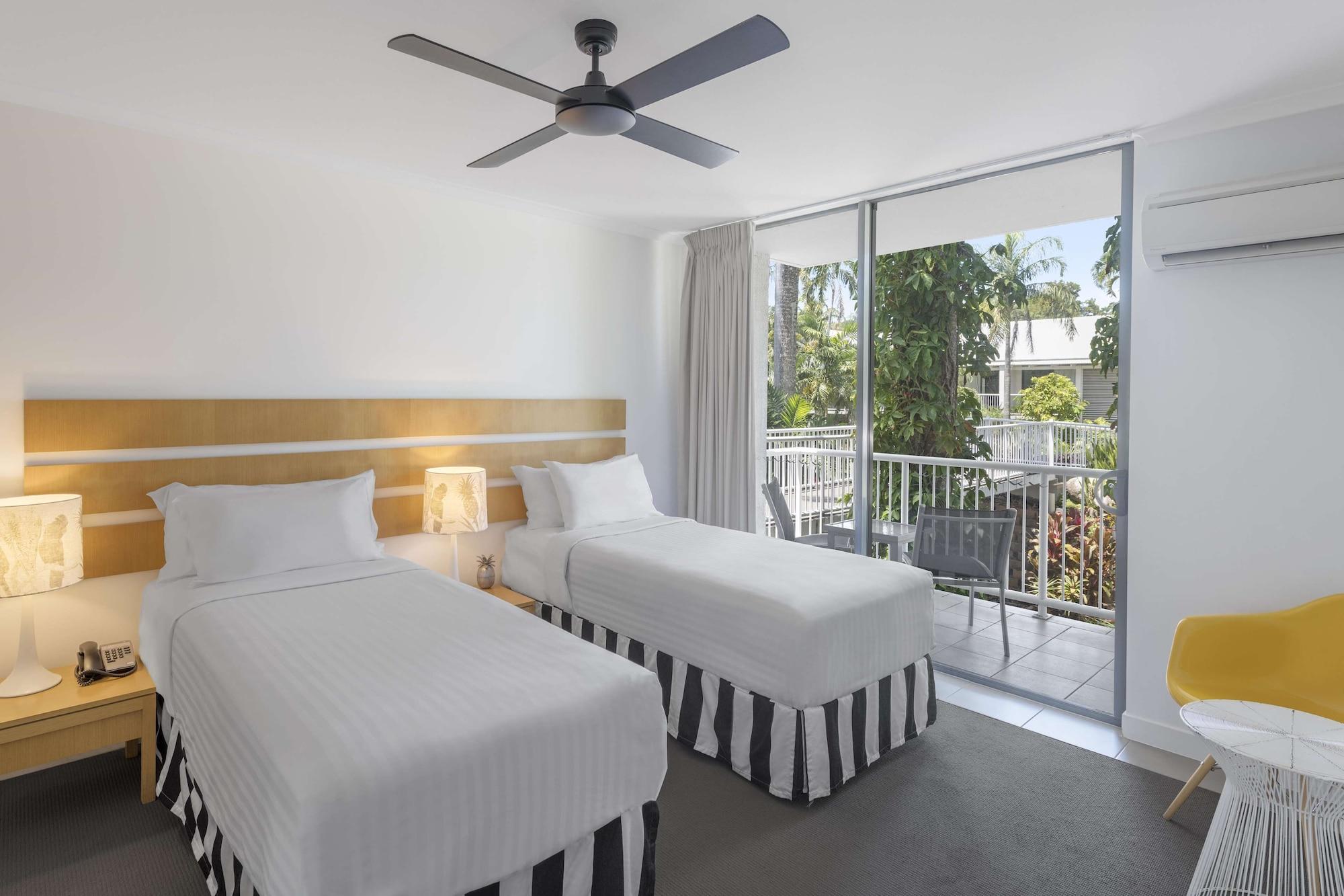 Resort Oaks Port Douglas