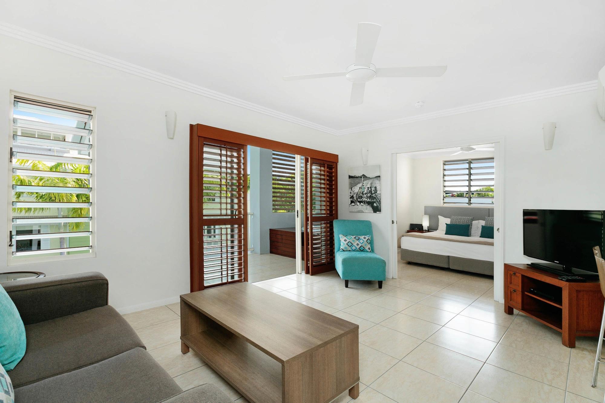 Aparthotel Mantra Aqueous On Port Port Douglas