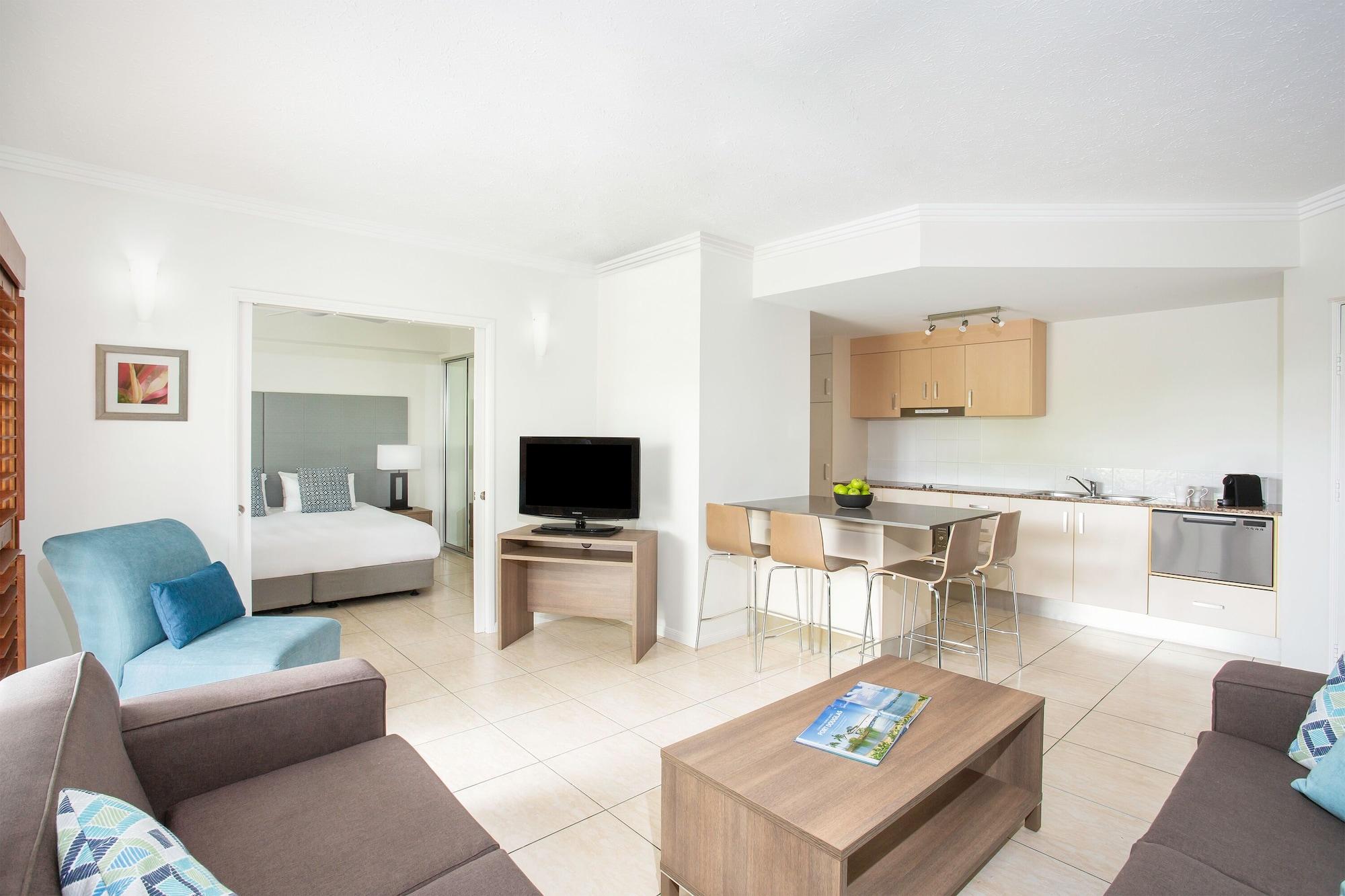 Mantra Aqueous On Port Aparthotel Port Douglas