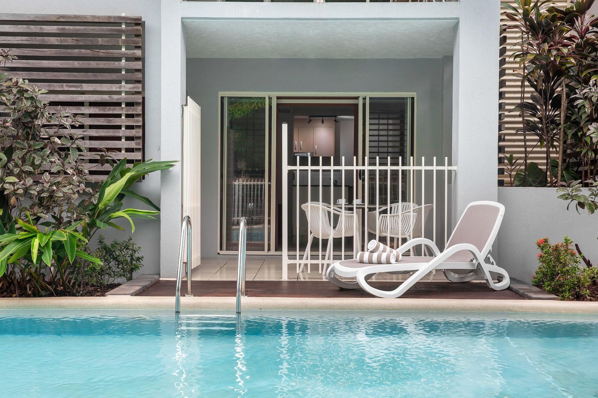 Mantra Aqueous On Port Aparthotel Port Douglas