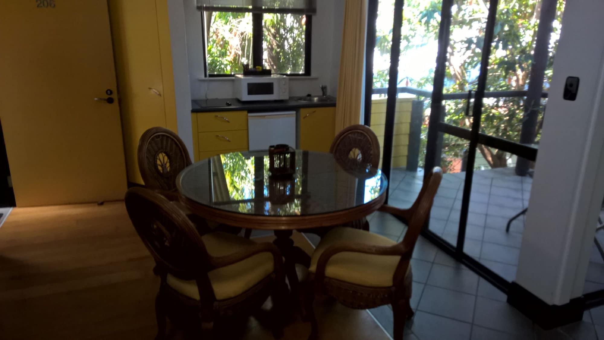 Dreamcatcher Beach-side Aparthotel 4*