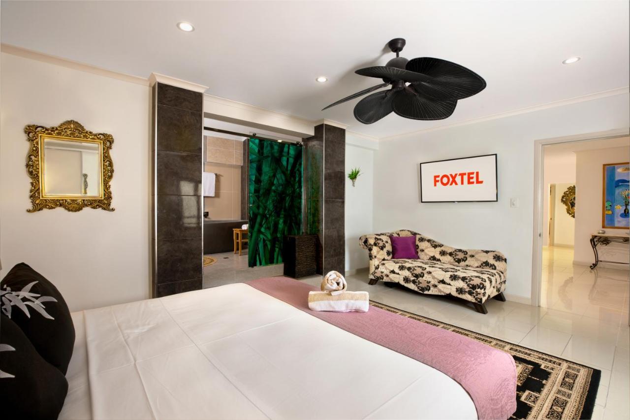 Apartment Luxury Penthouse 5 Bdr 3 Bath Twin Rain Showers 365 Sq Mtrs