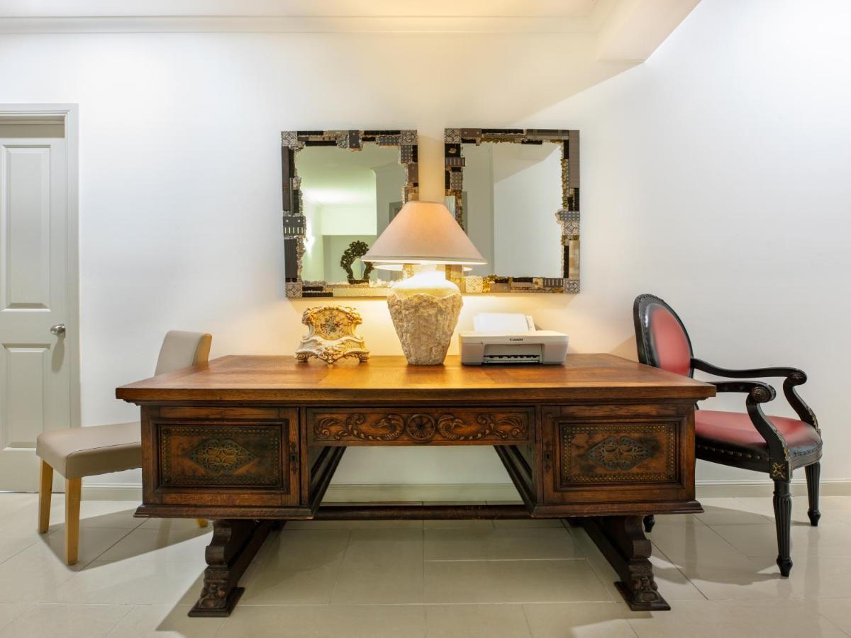 Luxury Penthouse 5 Bdr 3 Bath Twin Rain Showers 365 Sq Mtrs Port Douglas