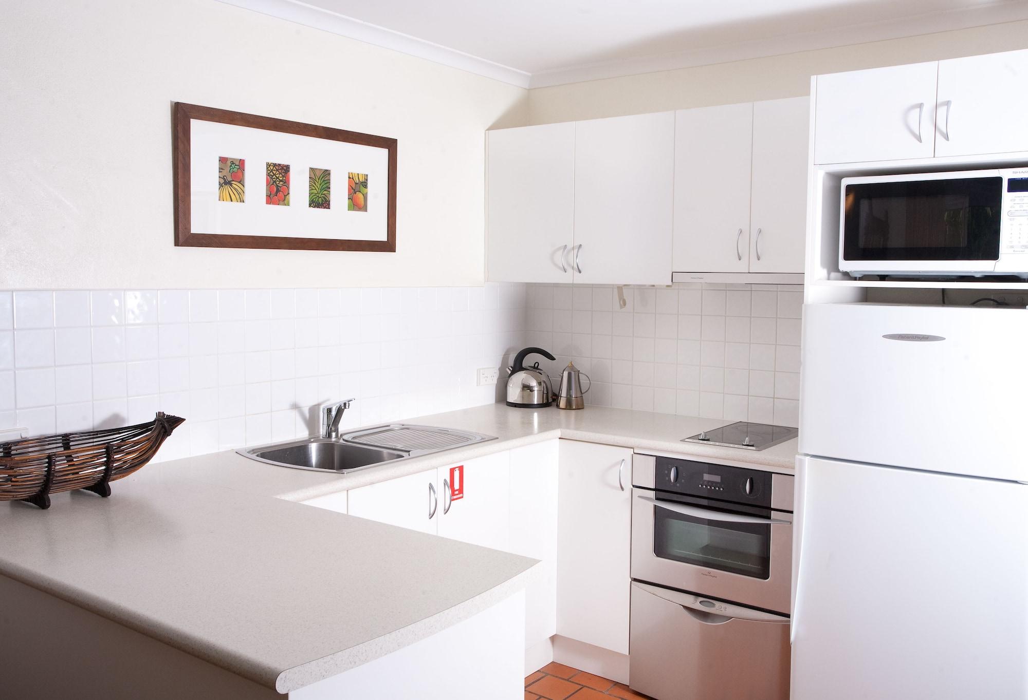 Aparthotel Coral Sea 4*