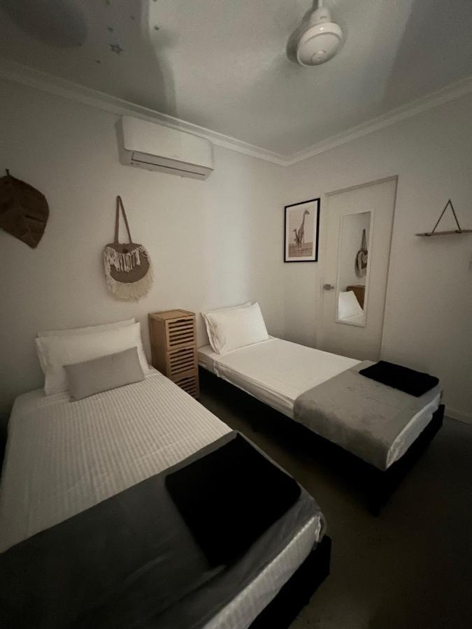 Beautiful Large Available In Tropical North Queensland Port Douglas