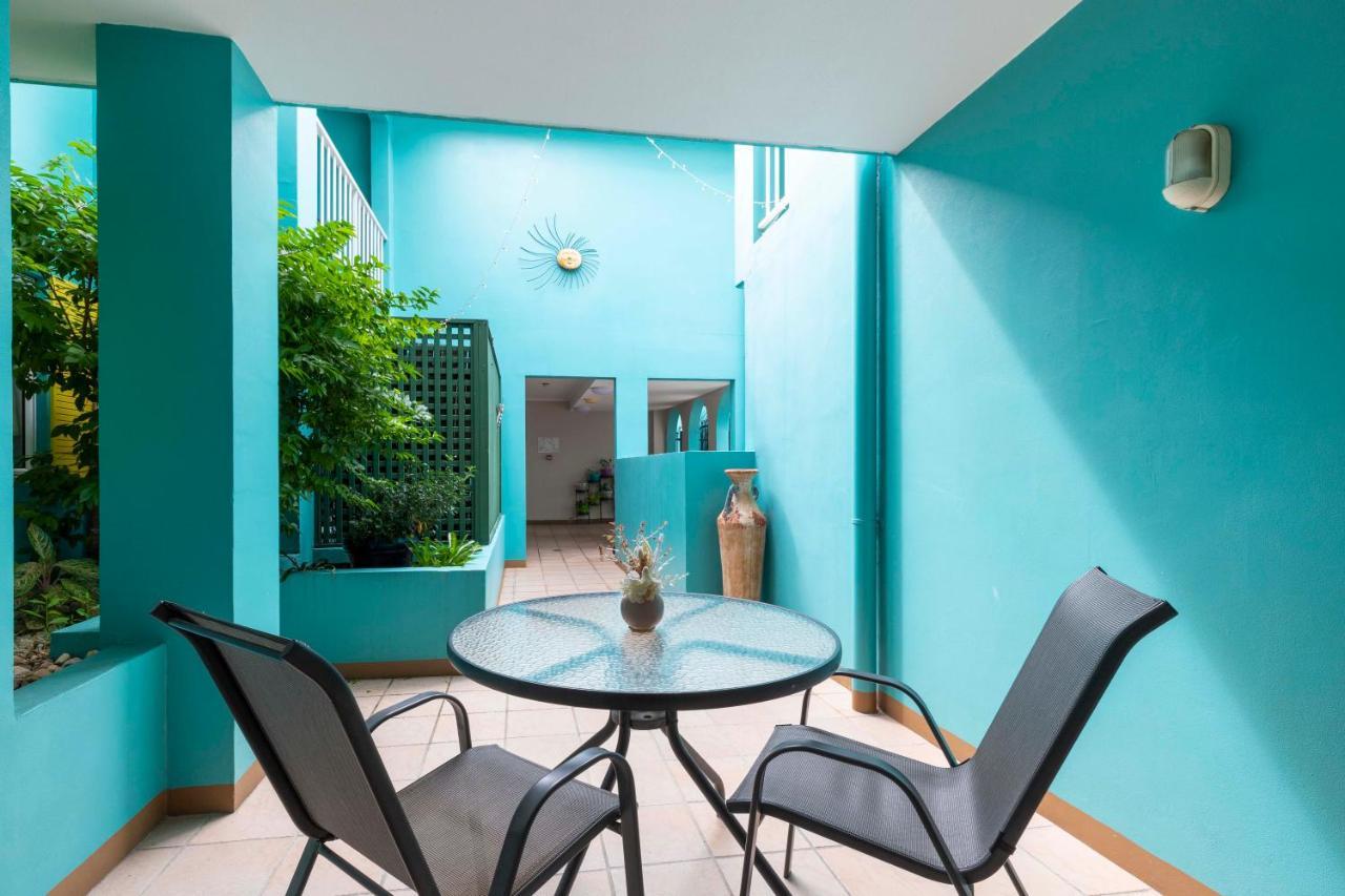 Oasis Breeze On Macrossan Street - No Stairs! Apartamento