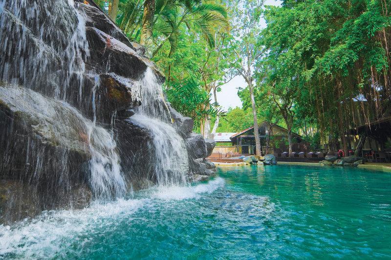 Ramada By Wyndham Port Douglas