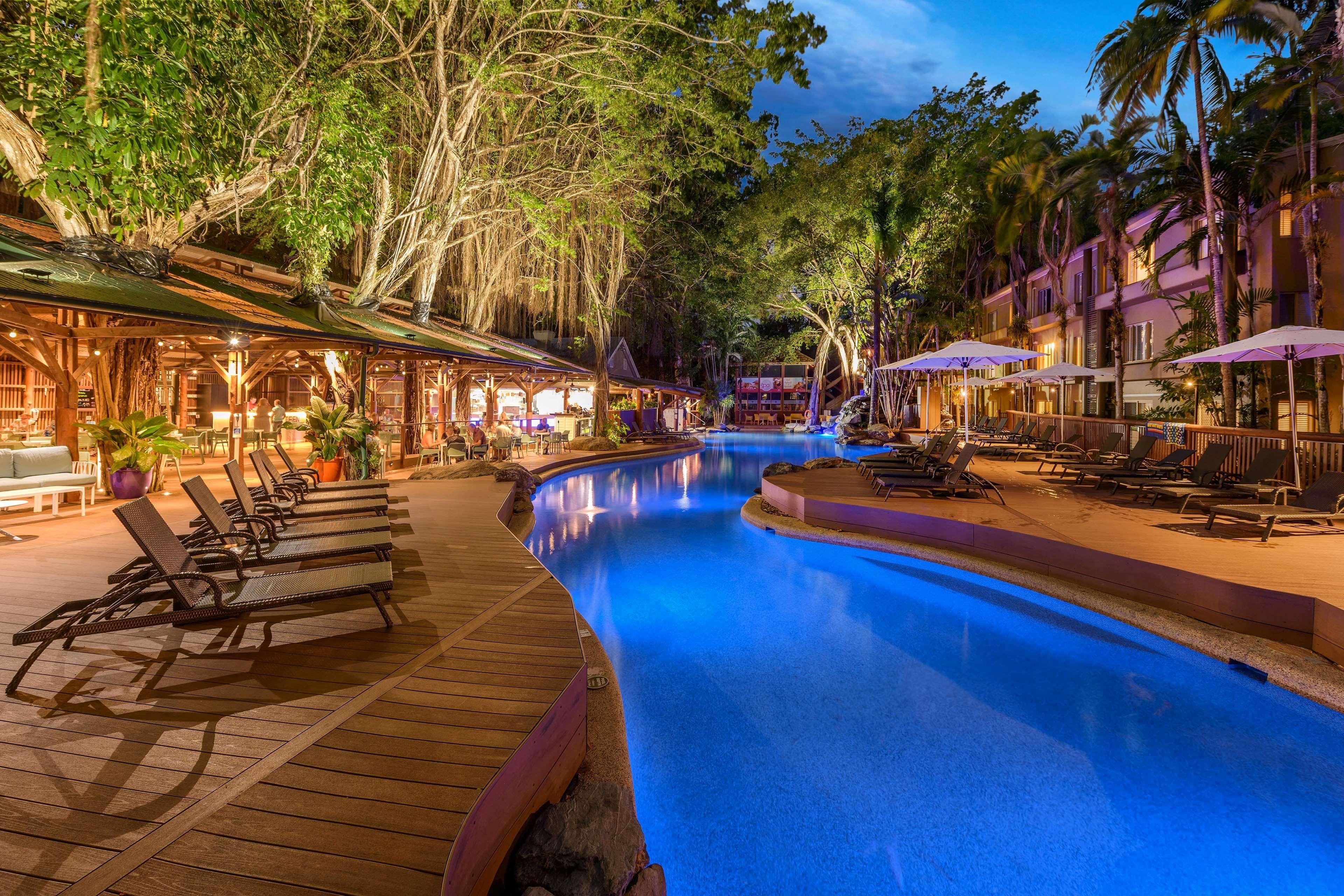Ramada By Wyndham 4*