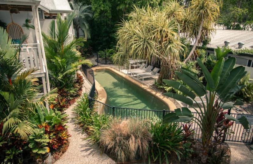 Pandanus Apartment