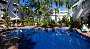 Beachfront Terraces With Onsite Reception & Check In