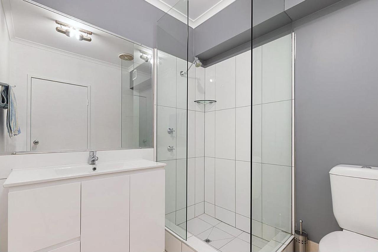 Apartment Lovely Spacious 2 Bedroom 2 Bathroom Townhouse In
