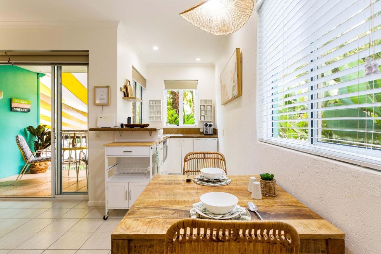 Oasis Luxe On Macrossan Street - Stylish Apartment