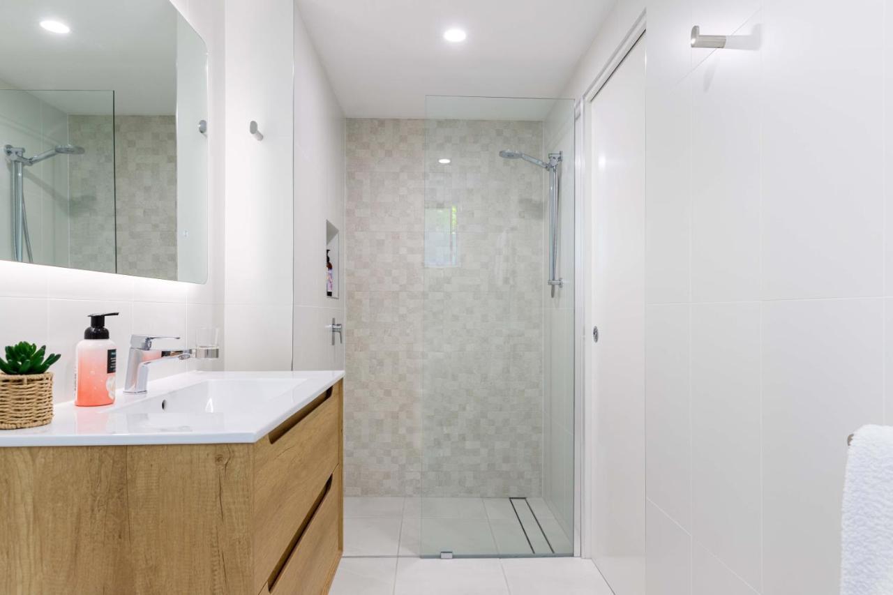 Apartment Oasis Luxe On Macrossan Street - Stylish