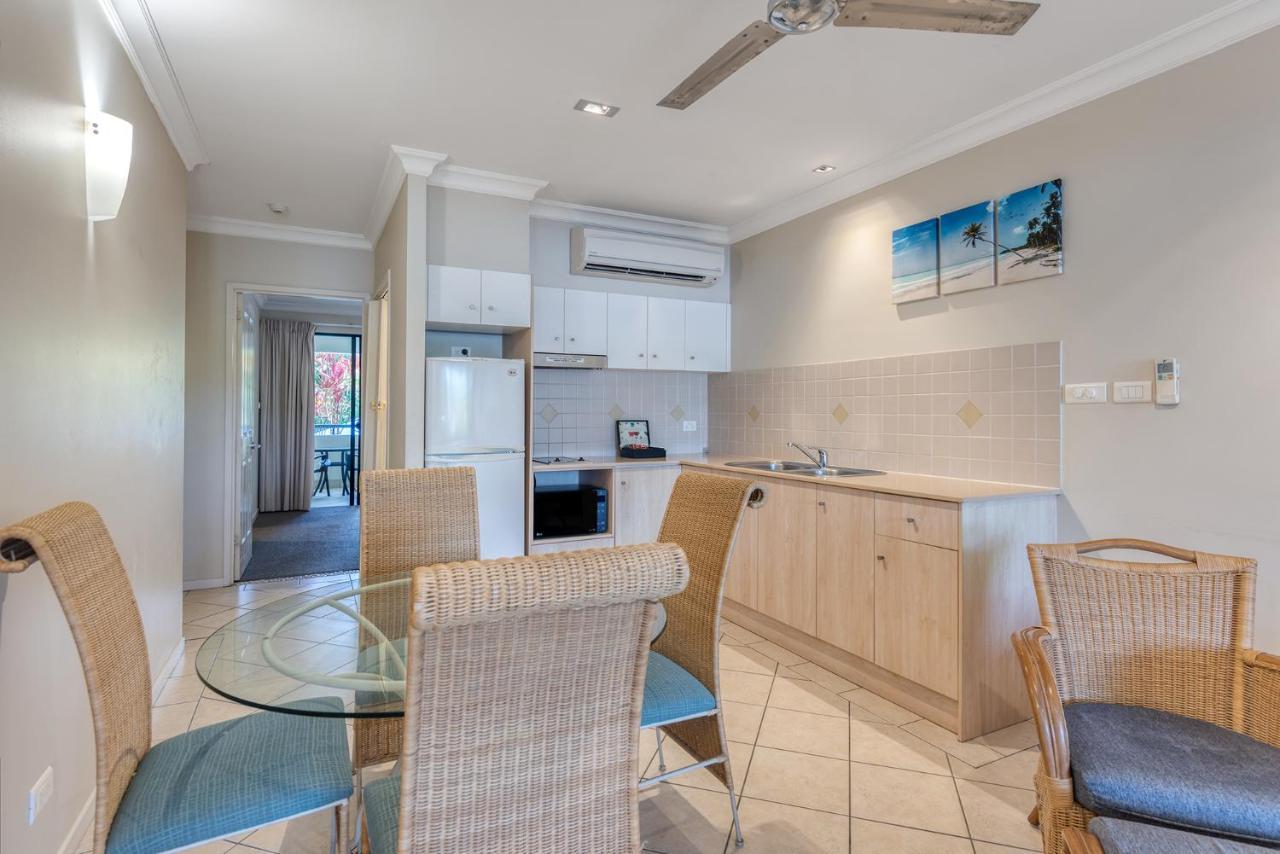 Magnificent 2 Bed Unit In Heart Of Port Douglas