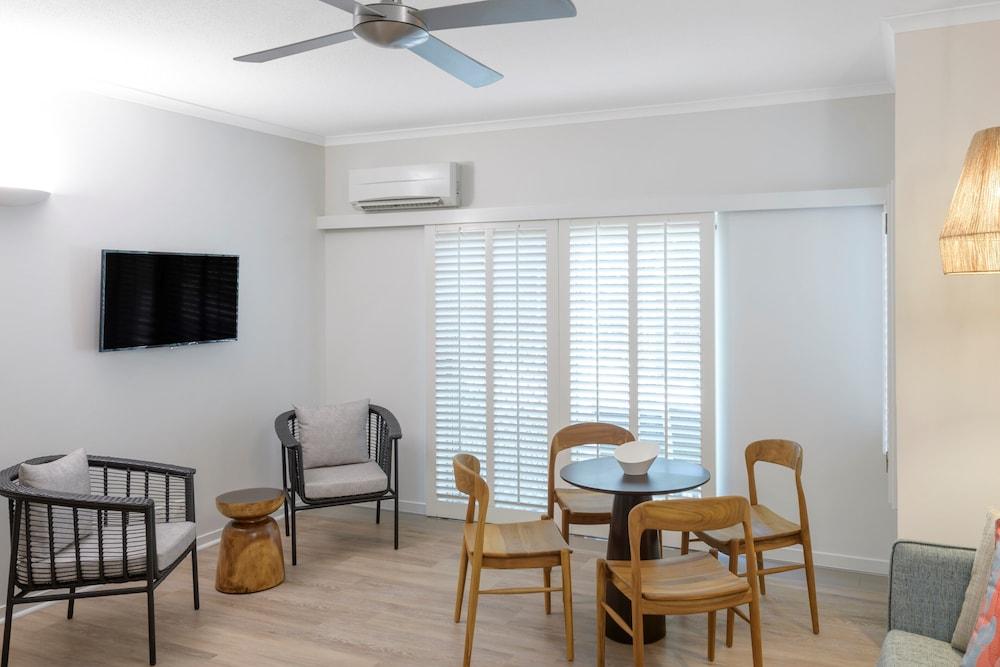 Ramada By Wyndham Port Douglas