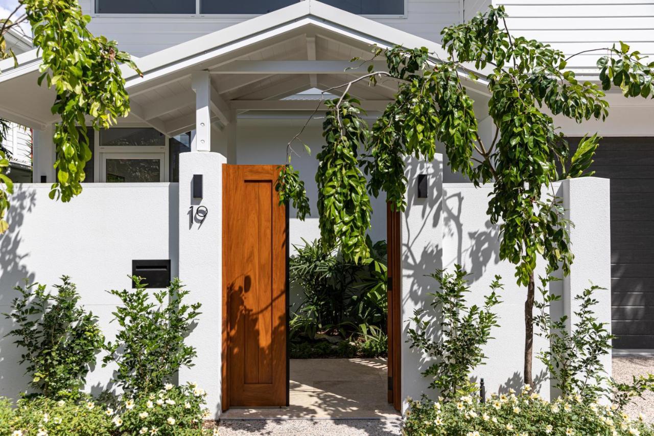 Villa Escape *