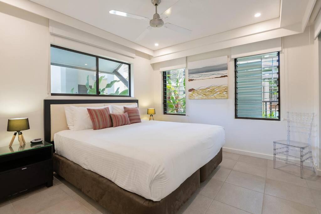 A Well-deserved Beachside Retreat * Port Douglas