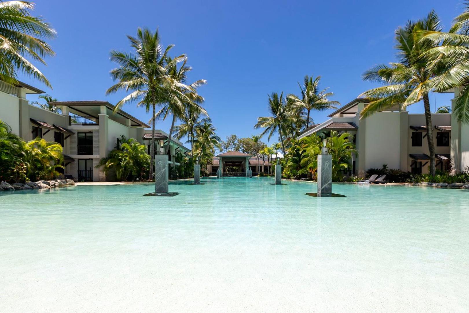 Temple & Port Douglas