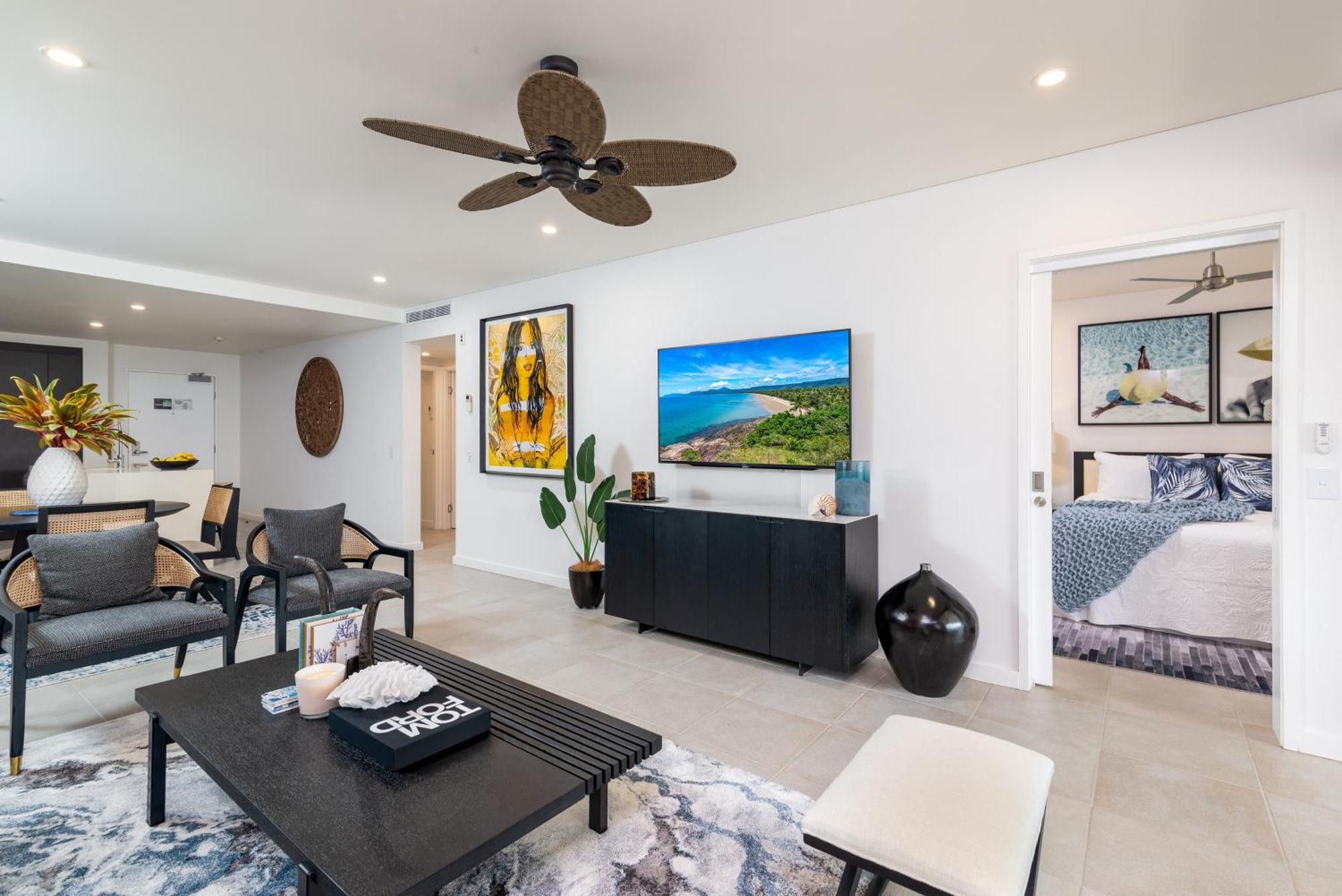 Apartment The Posh Penthouse With Stunning Rooftop Oasis, Free Parking And Wifi