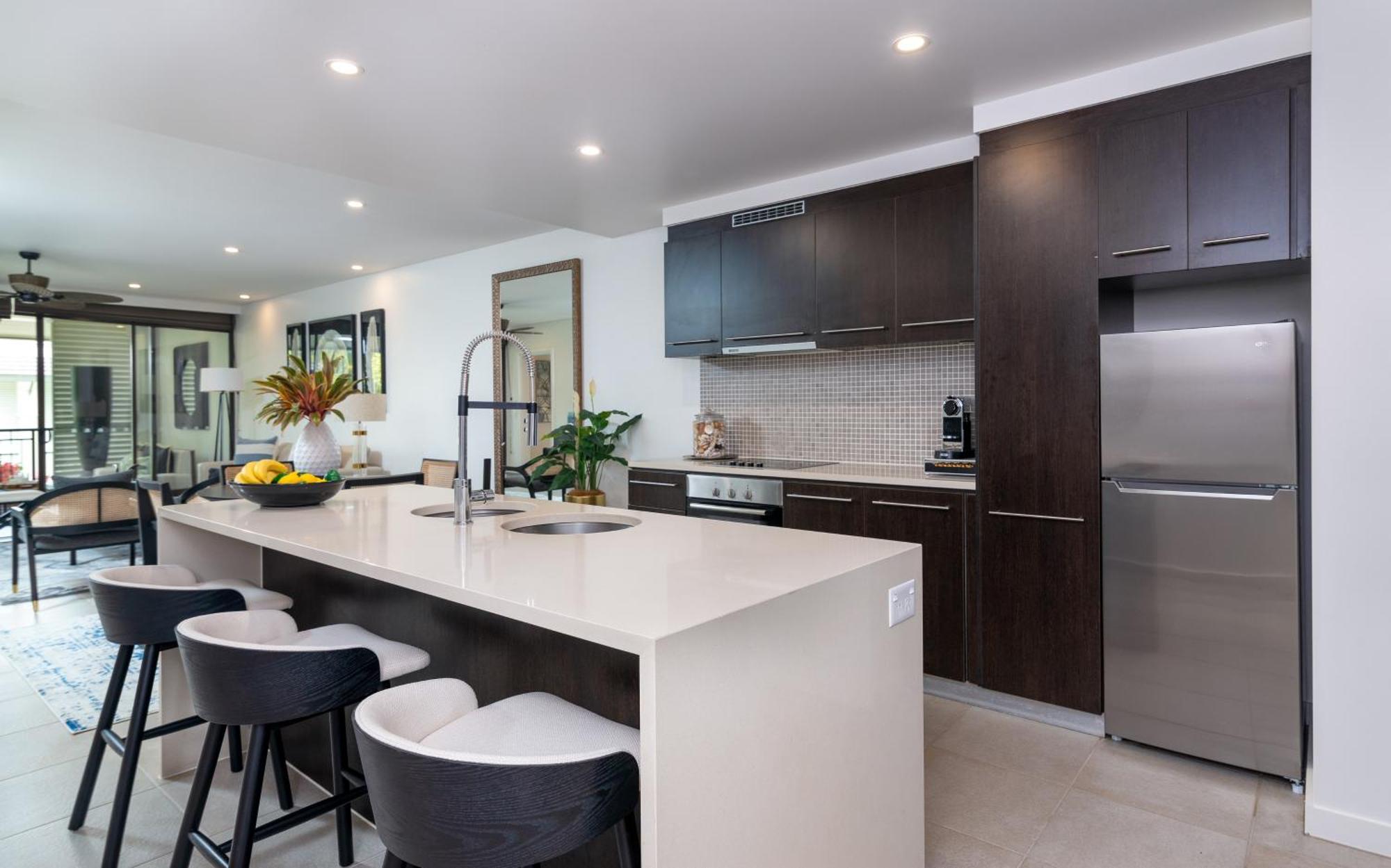 The Posh Penthouse With Stunning Rooftop Oasis, Free Parking And Wifi * Port Douglas