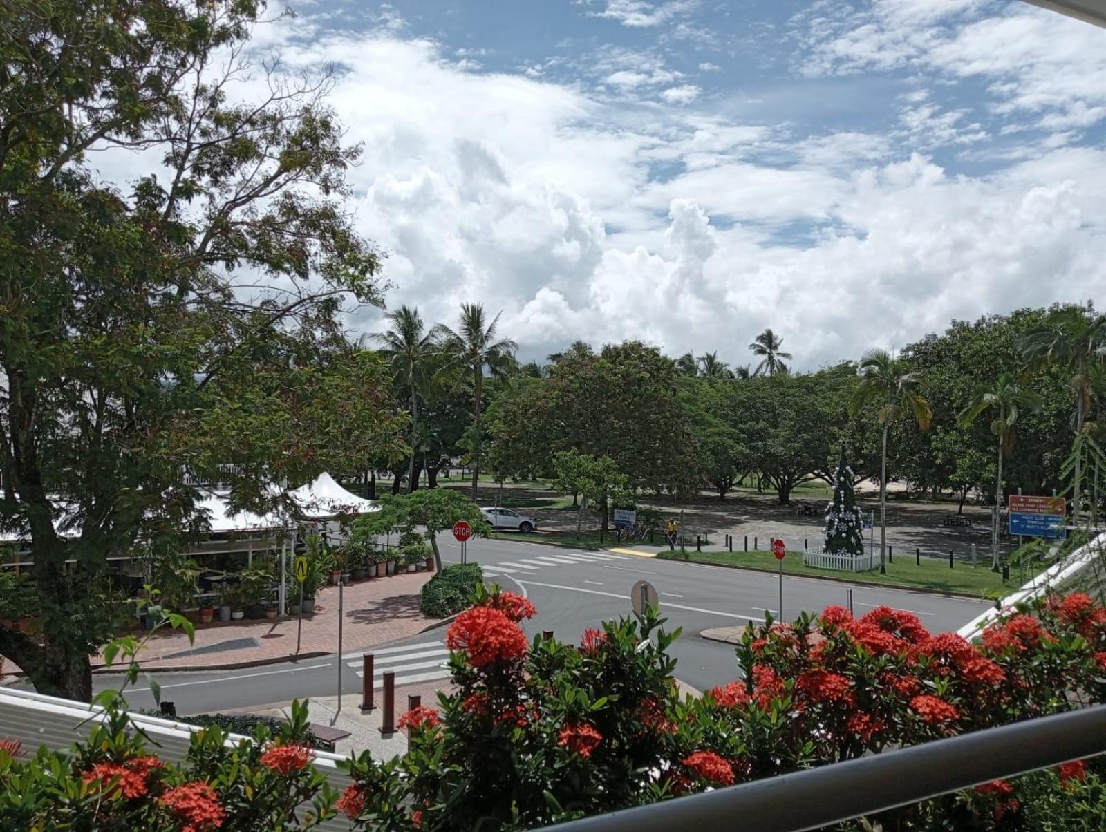 Aparthotel Club Tropical - Official Onsite Reception & Check In 4*
