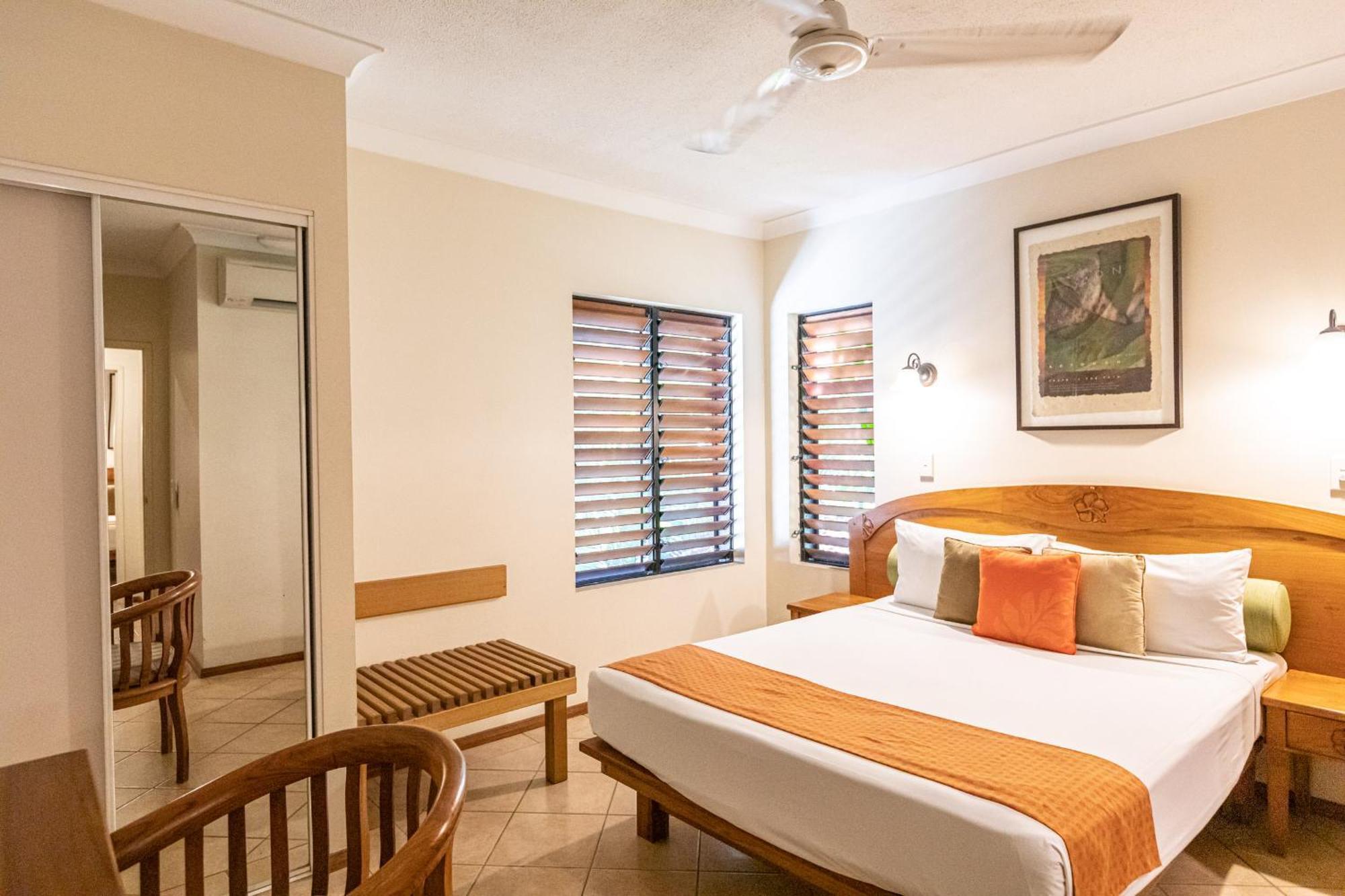 Resort Hibiscus & - Official Onsite Reception & Check In 4*