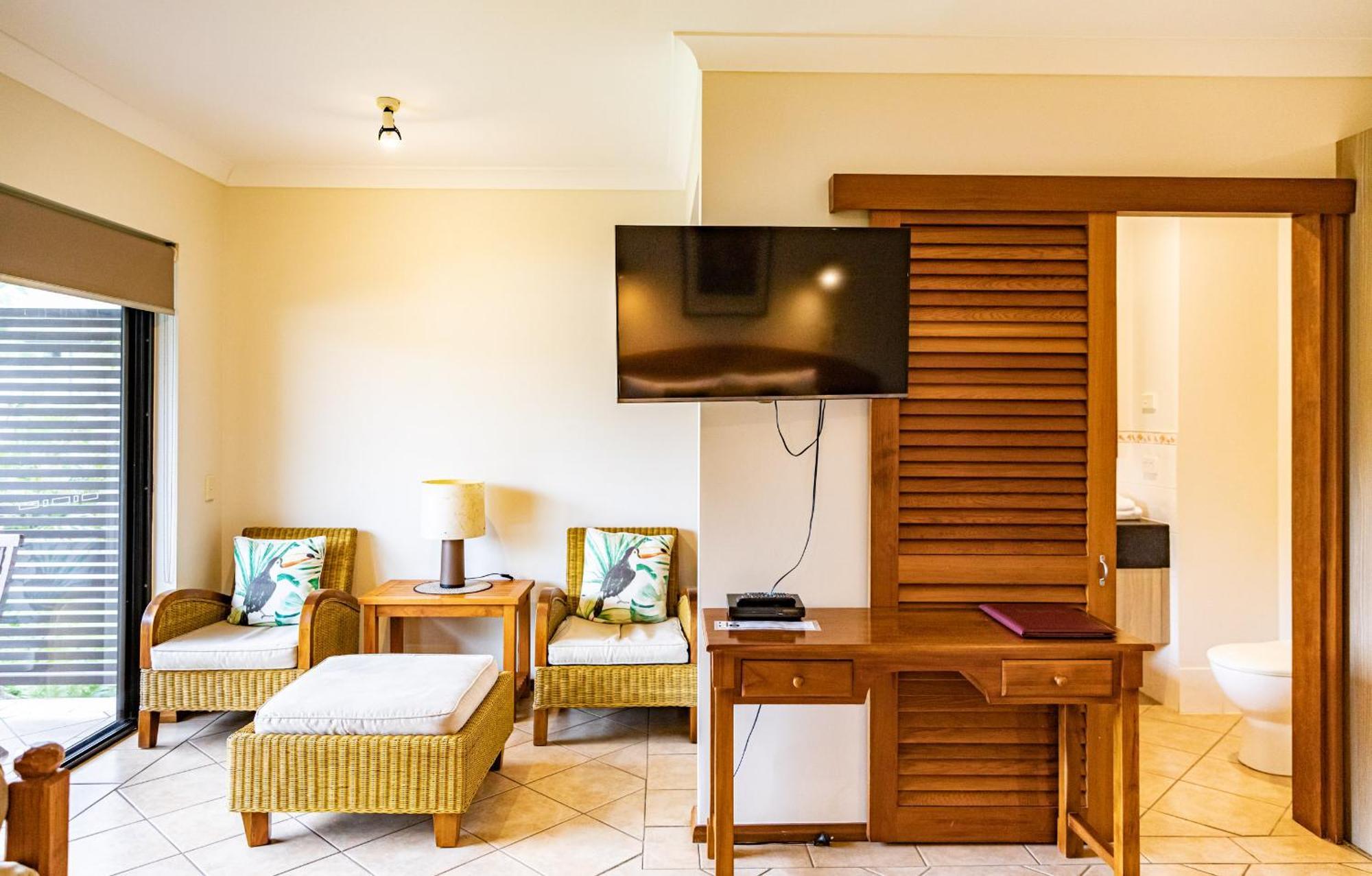 Resort Hibiscus & - Official Onsite Reception & Check In 4*