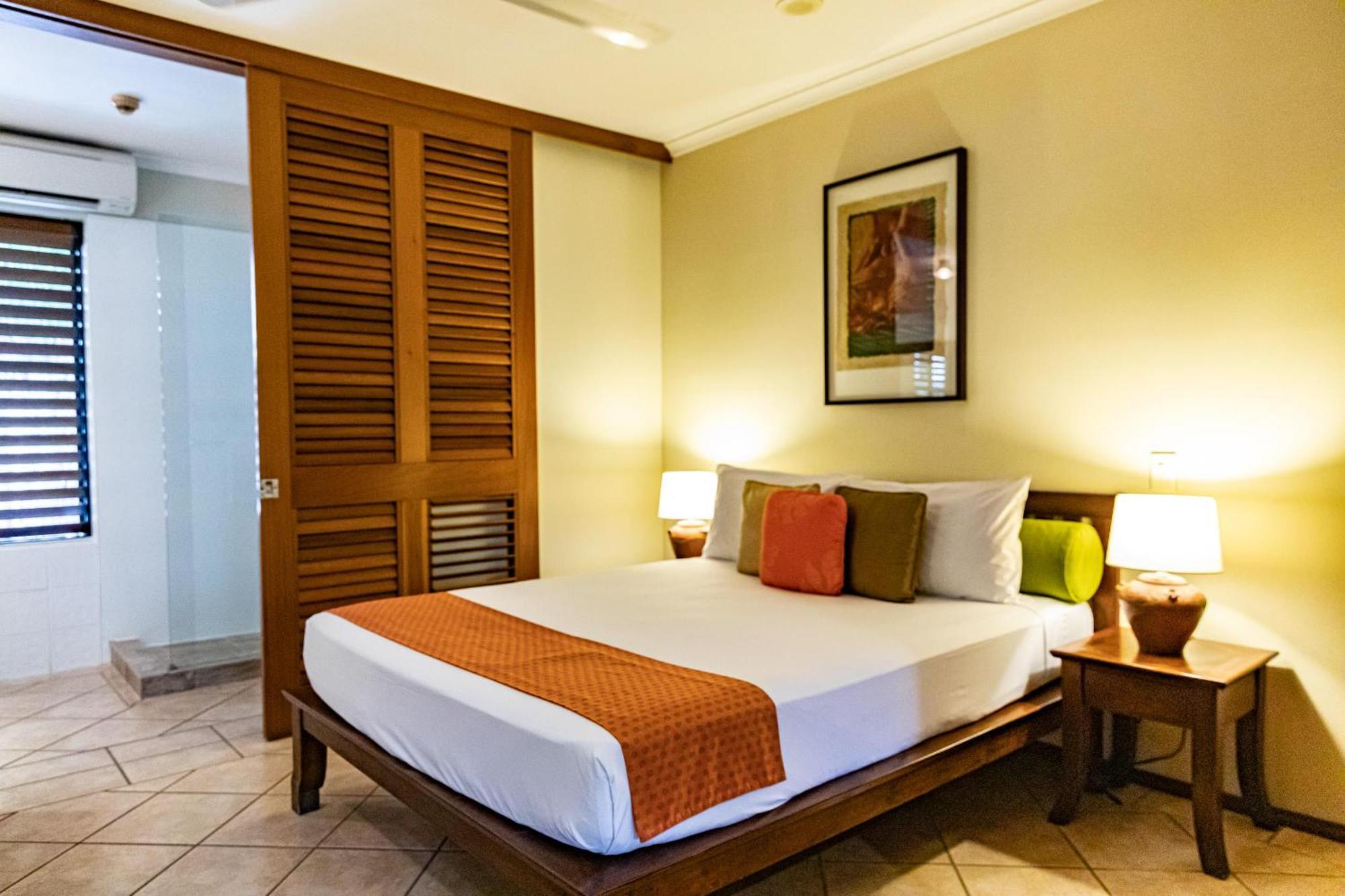 Hibiscus & - Official Onsite Reception & Check In 4*