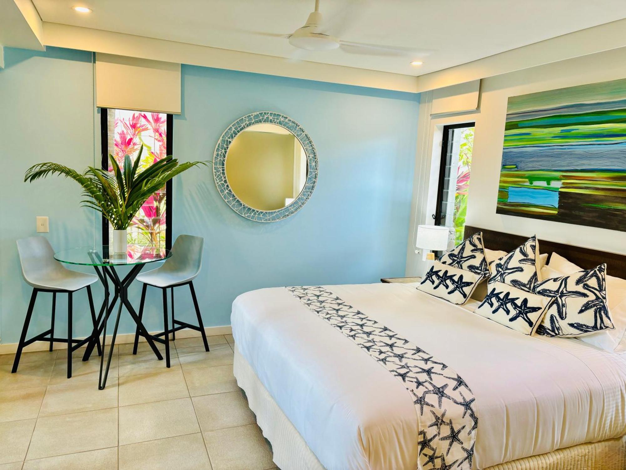 Paradise Escape - Poolside Ground Floor - Sea Temple And Apartment *