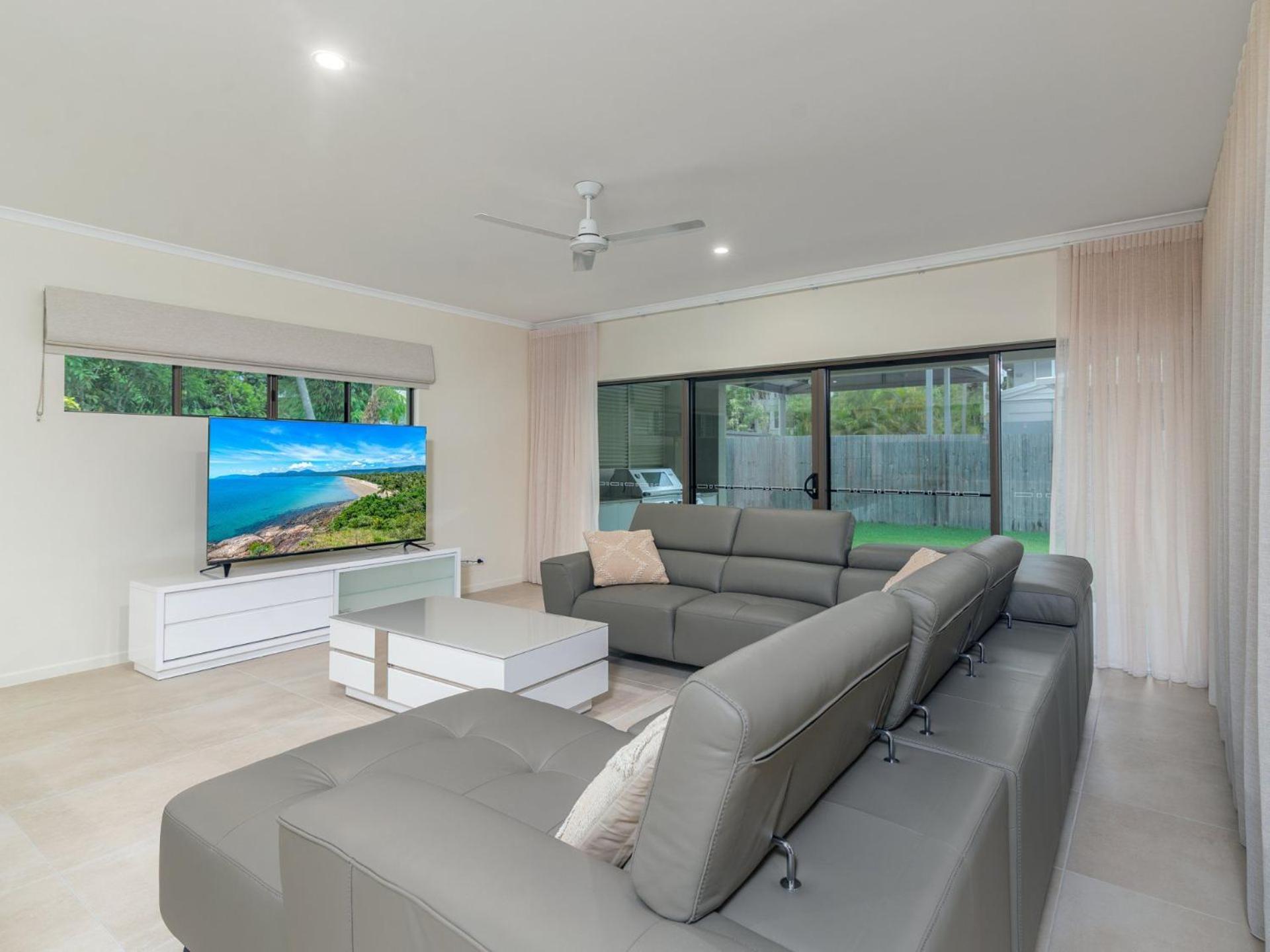 Hideaway On Ti Tree * Port Douglas