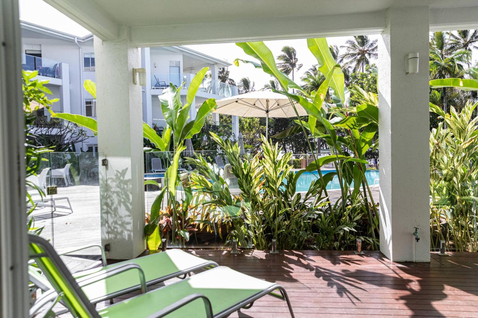 Beaches - Official Onsite Reception & Check In 4* Port Douglas