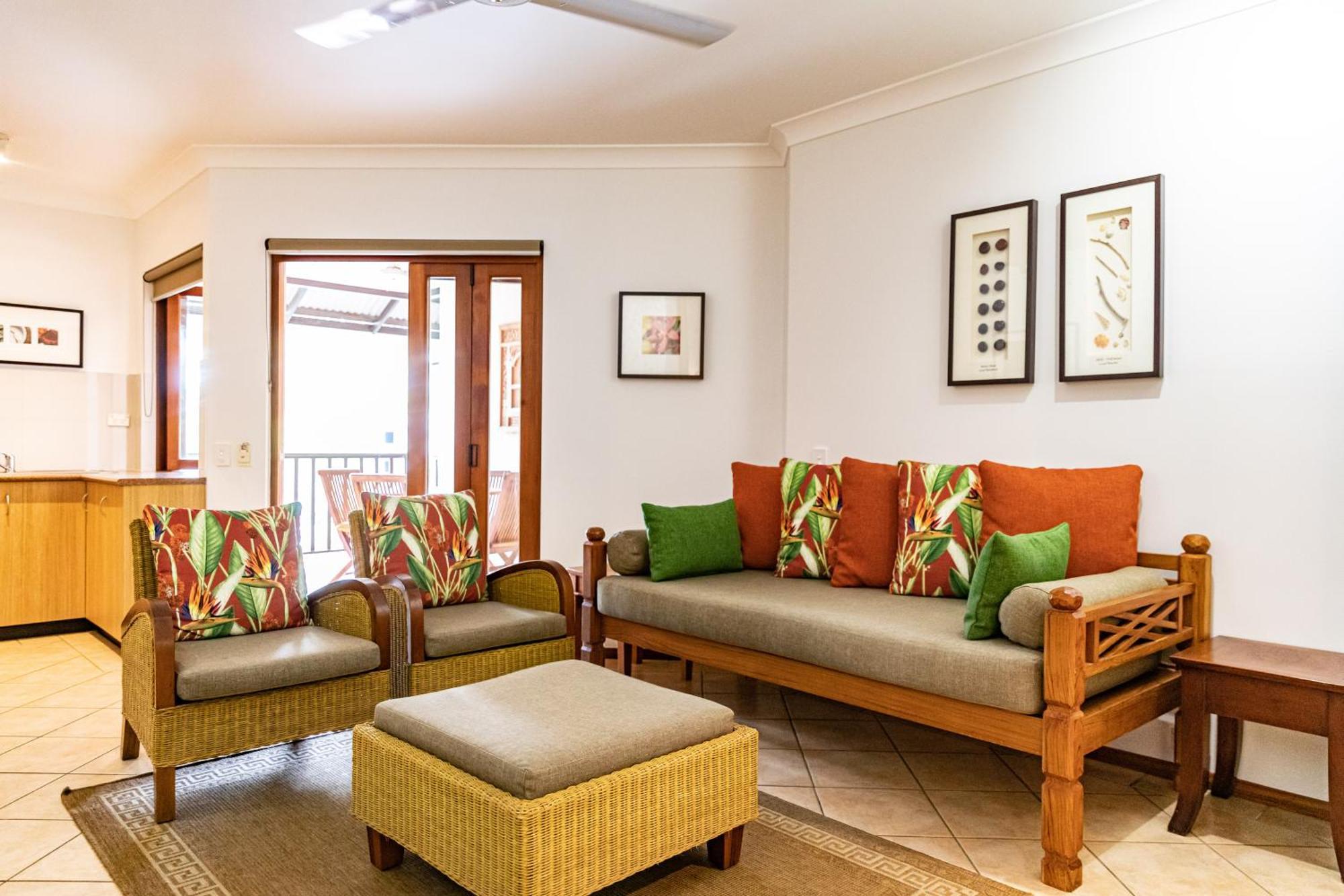 Hibiscus & - Official Onsite Reception & Check In Resort Port Douglas