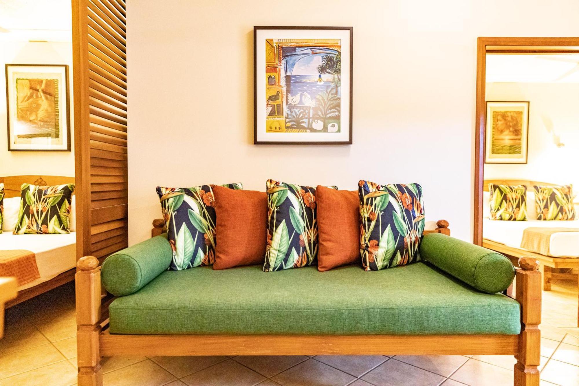 Hibiscus & - Official Onsite Reception & Check In 4* Port Douglas