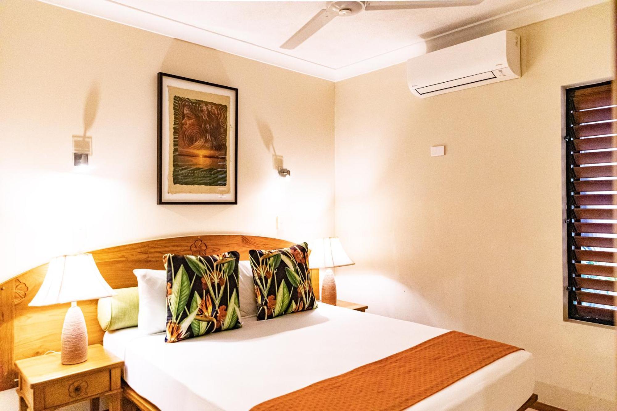 Hibiscus & - Official Onsite Reception & Check In 4*