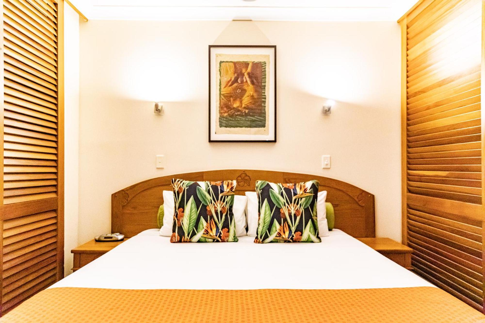 Hibiscus & - Official Onsite Reception & Check In Resort