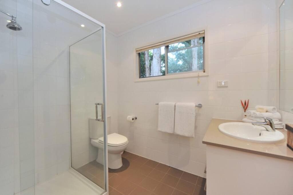 3 Bedroom Queenslander Close To Four Mile Holiday home Port Douglas