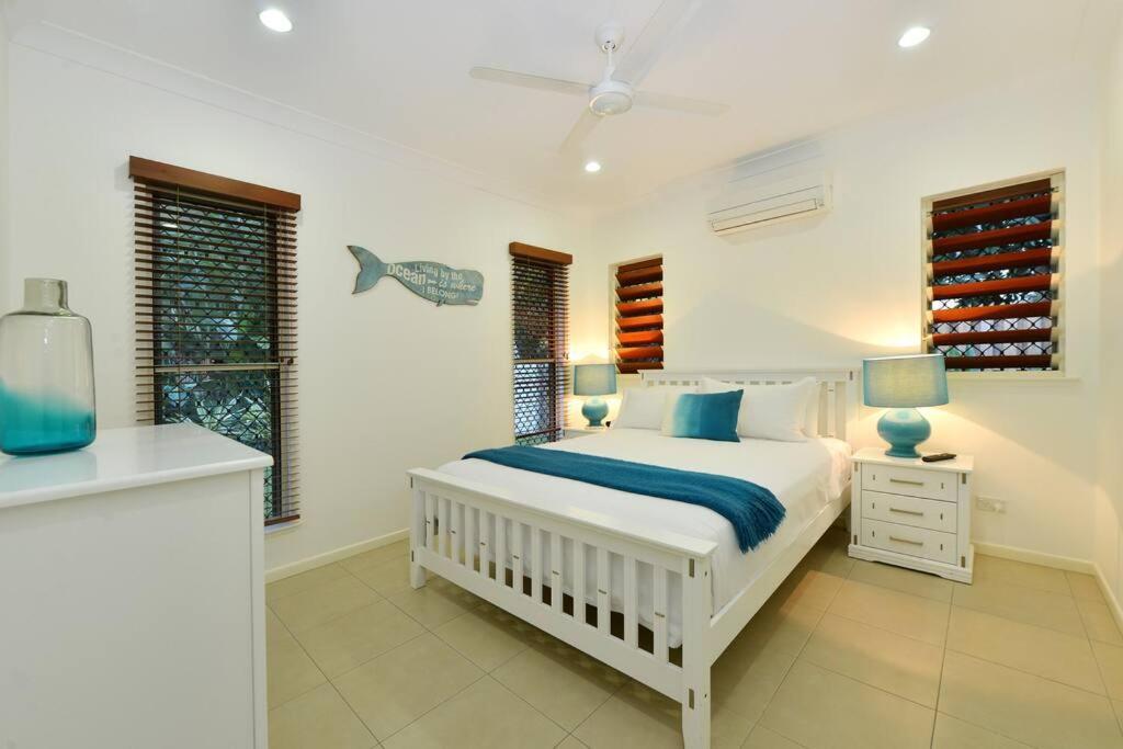 Holiday home The Red Anchor