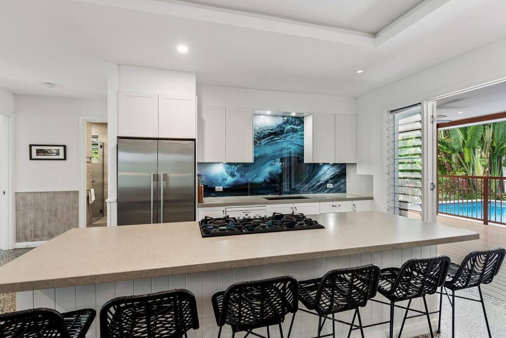 Holiday home 5 Cowrie Street - 4 Bedroom Beachside Queenslander Port Douglas